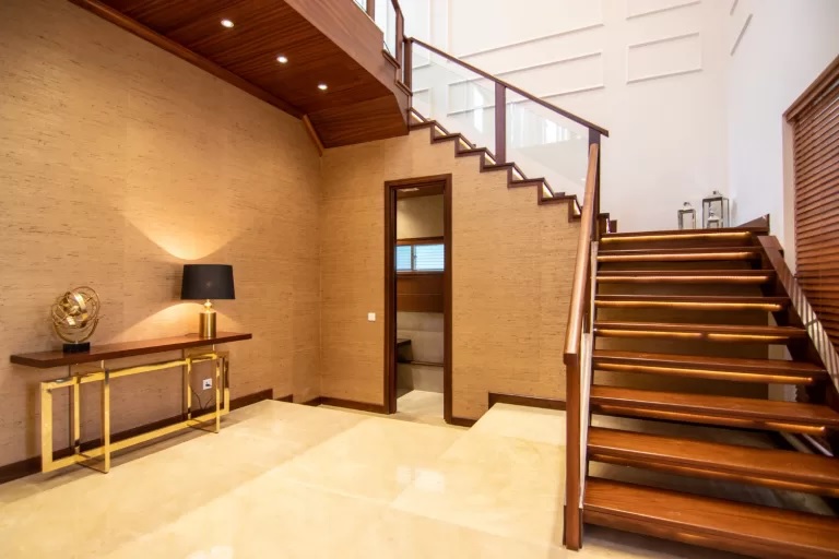staircase vastu